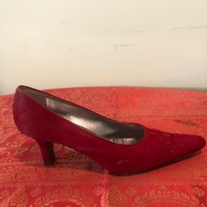Beautiful Classic Rene Caovilla heels.  Size 10 red with beaded detail
